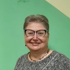 Иванык Лариса
